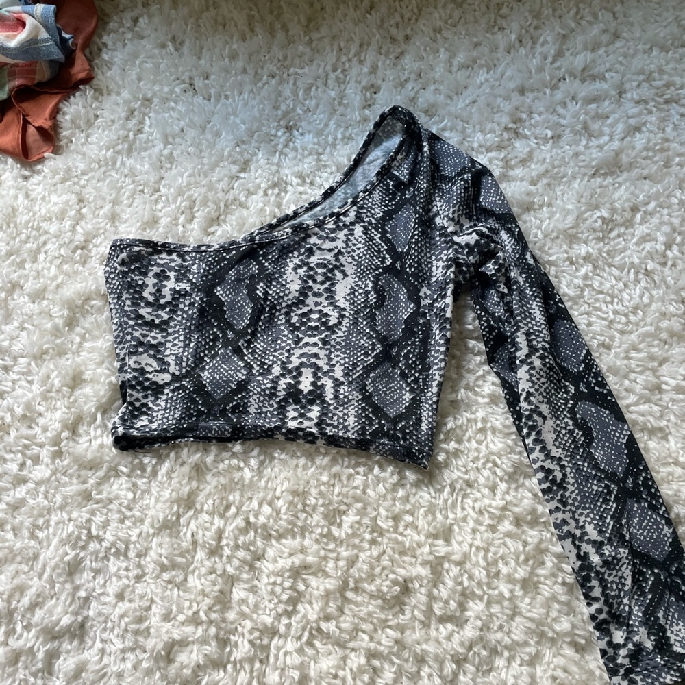 Snake skin going out top!